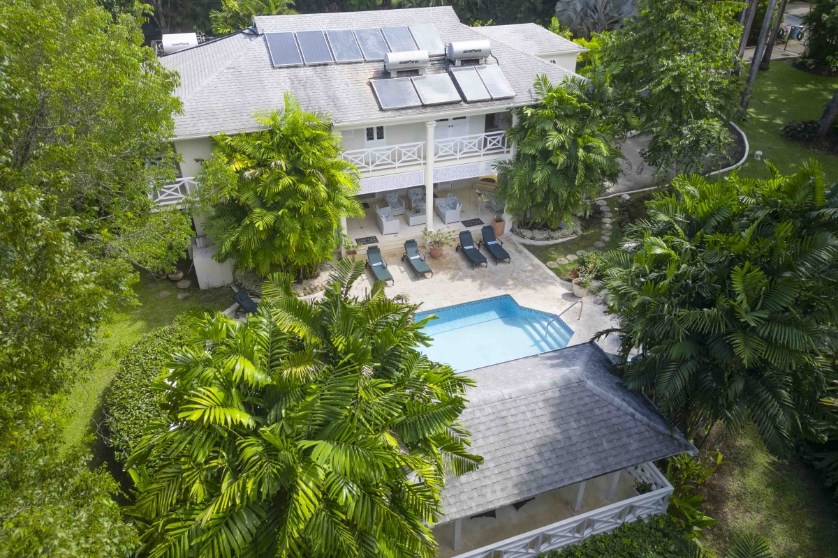 Villa Dene Court  | Near Ocean - Located in  Beautiful Saint James with Private Pool